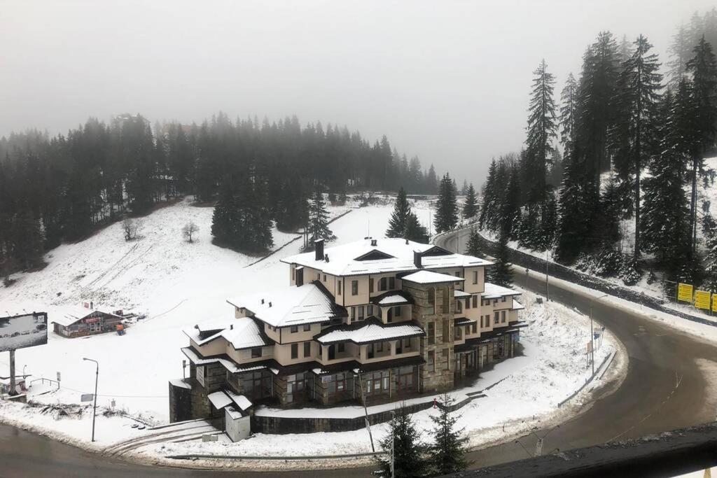 Апартамент Пампорово Палас - Pamporovo Palace Exteriör bild